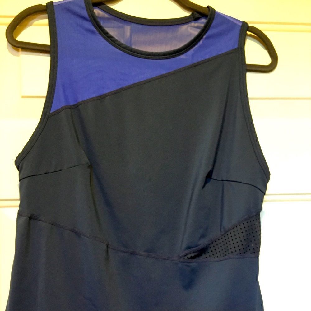Joy Lab sleeveless activewear top